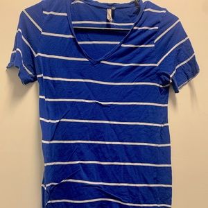 Womens Blue and white stripped tee size Xs